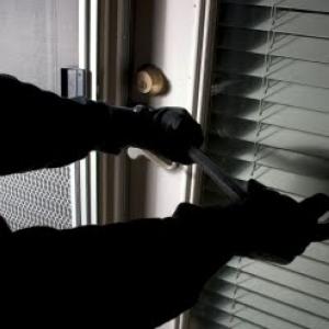 Συναγερμοί, Ασύρματος Συναγερμός, Ενσύρματος Συναγερμός, Κέντρο Λήψεως Σημάτων, C.C.T.V, Κάμερες, Καταγραφικά, Περιφερειακά - Αναλώσιμα, Θυροτηλεοράσεις, Δορυφορικά - κεραίες, Δορυφορική Λήψη, Επίγεια Λήψη, Πυρανίχνευση, Προσφορές
